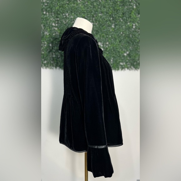 Lafayette 148 New York NWT Black Velvet Silk Bell Sleeve Blazer Jacket MSRP $498 - Picture 4 of 16